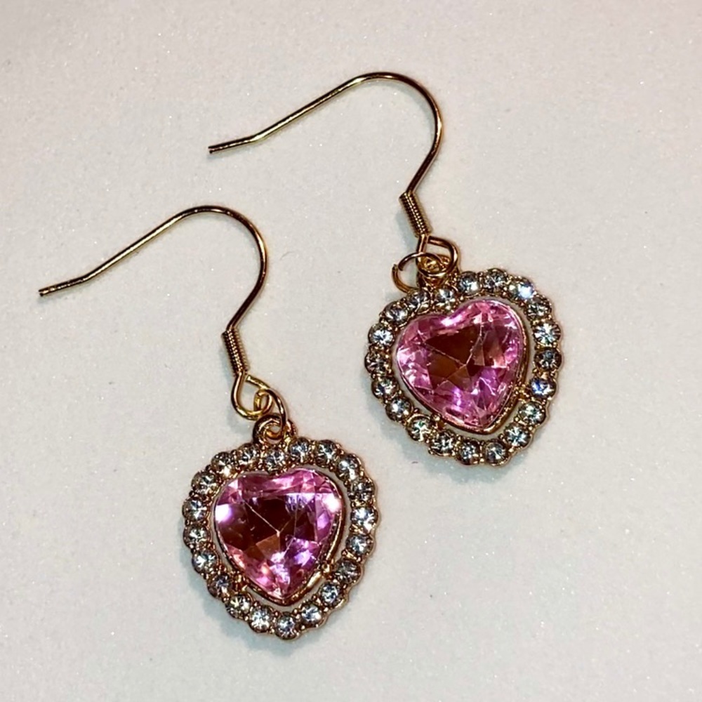 NEW Pink rhinestone heart earrings